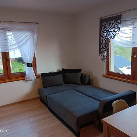 Gościnne Anna Bukowska *